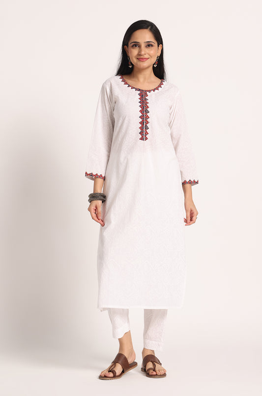 Wow Patch Kurta Pant- Set Of 2