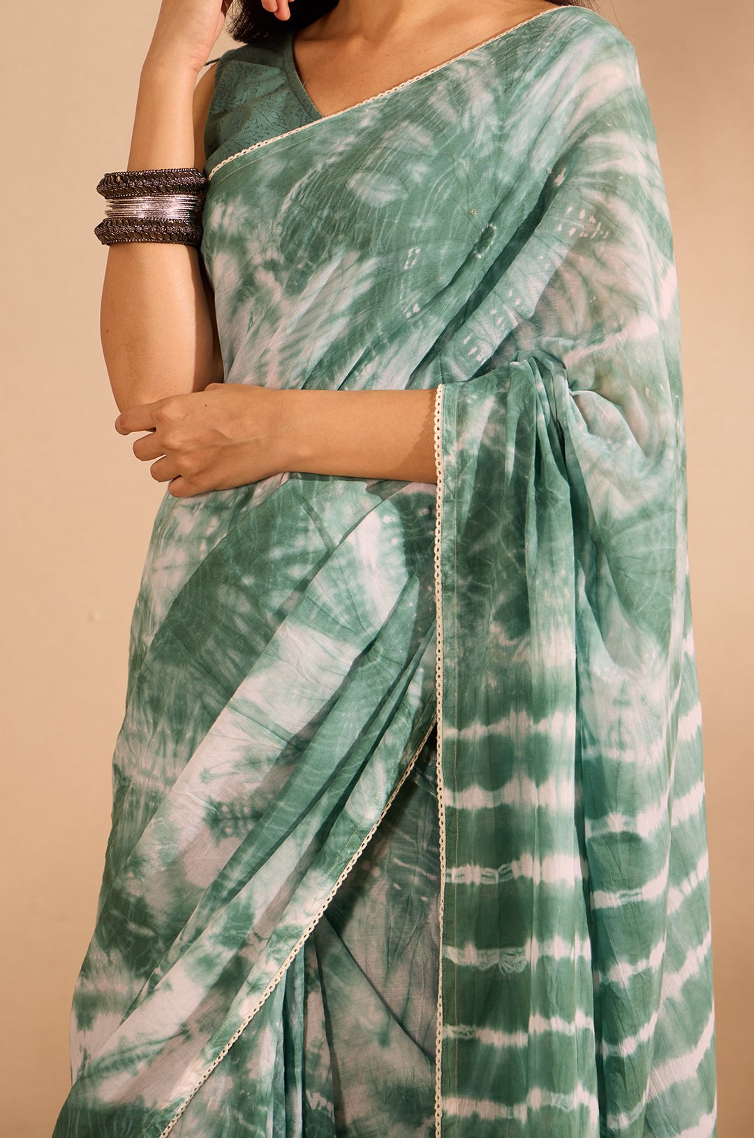 Aqua Circular Tie Dye Saari