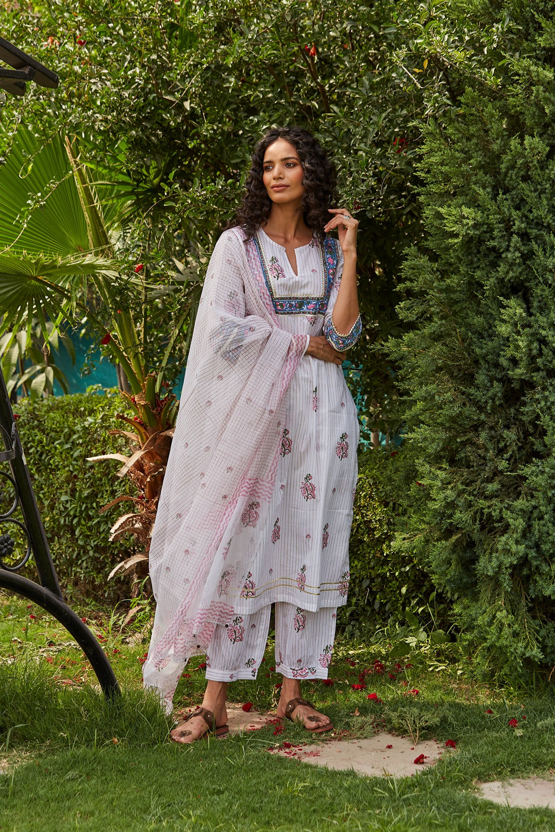Modish Classic Kurta Set Set of 3