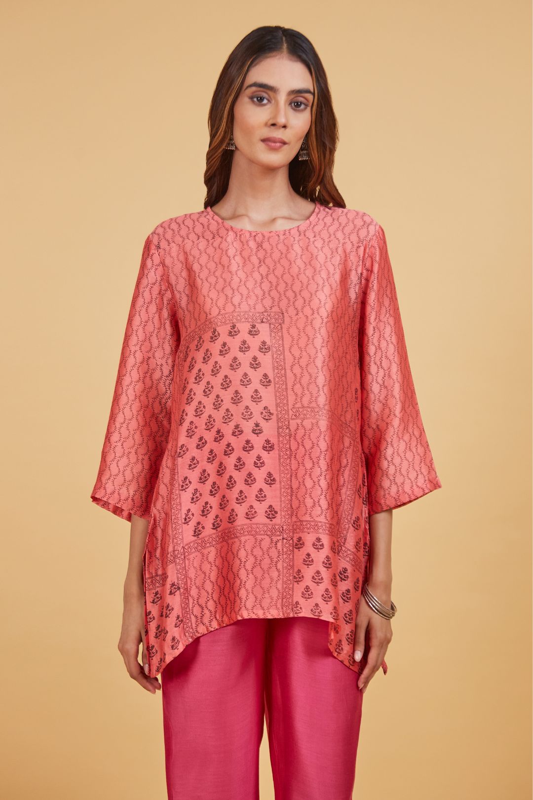 Black Pink Top