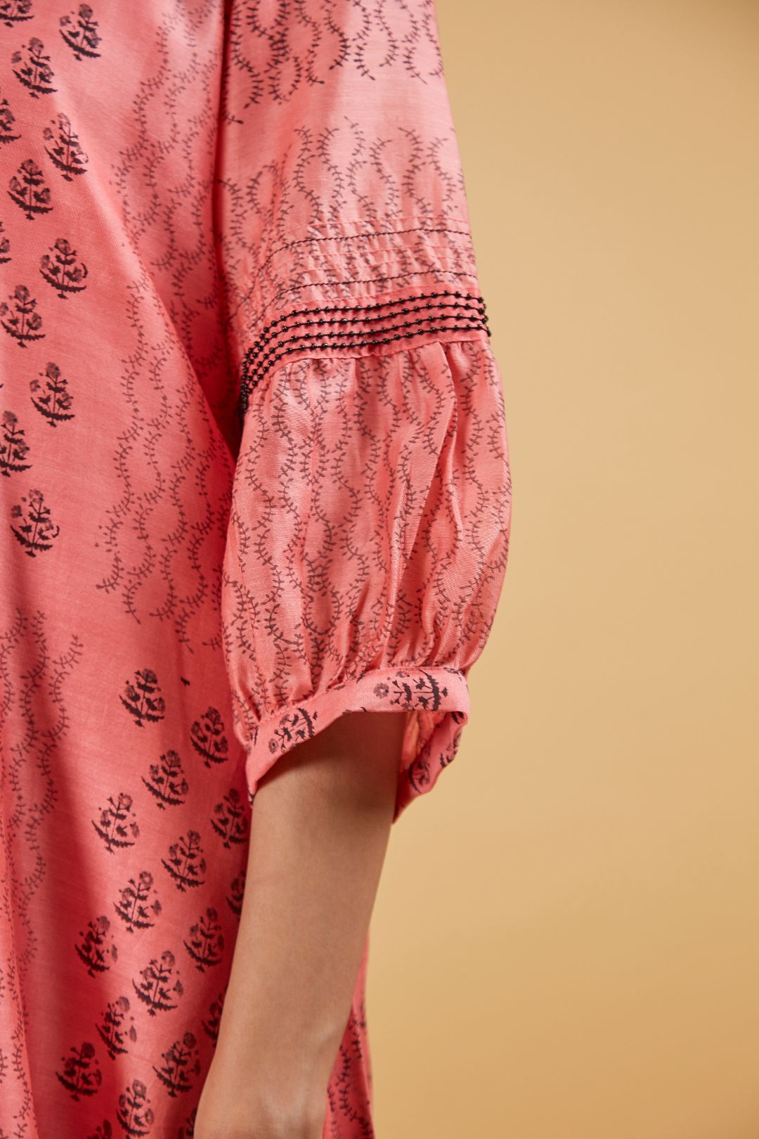 Black Pink Round Neck Kurta Set