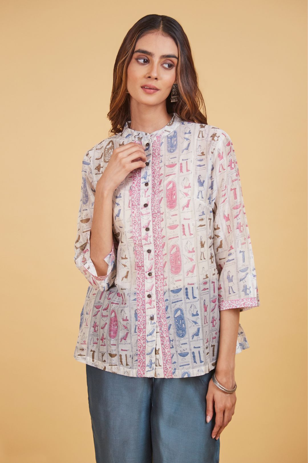 Vanjeevan Short Shirt Set