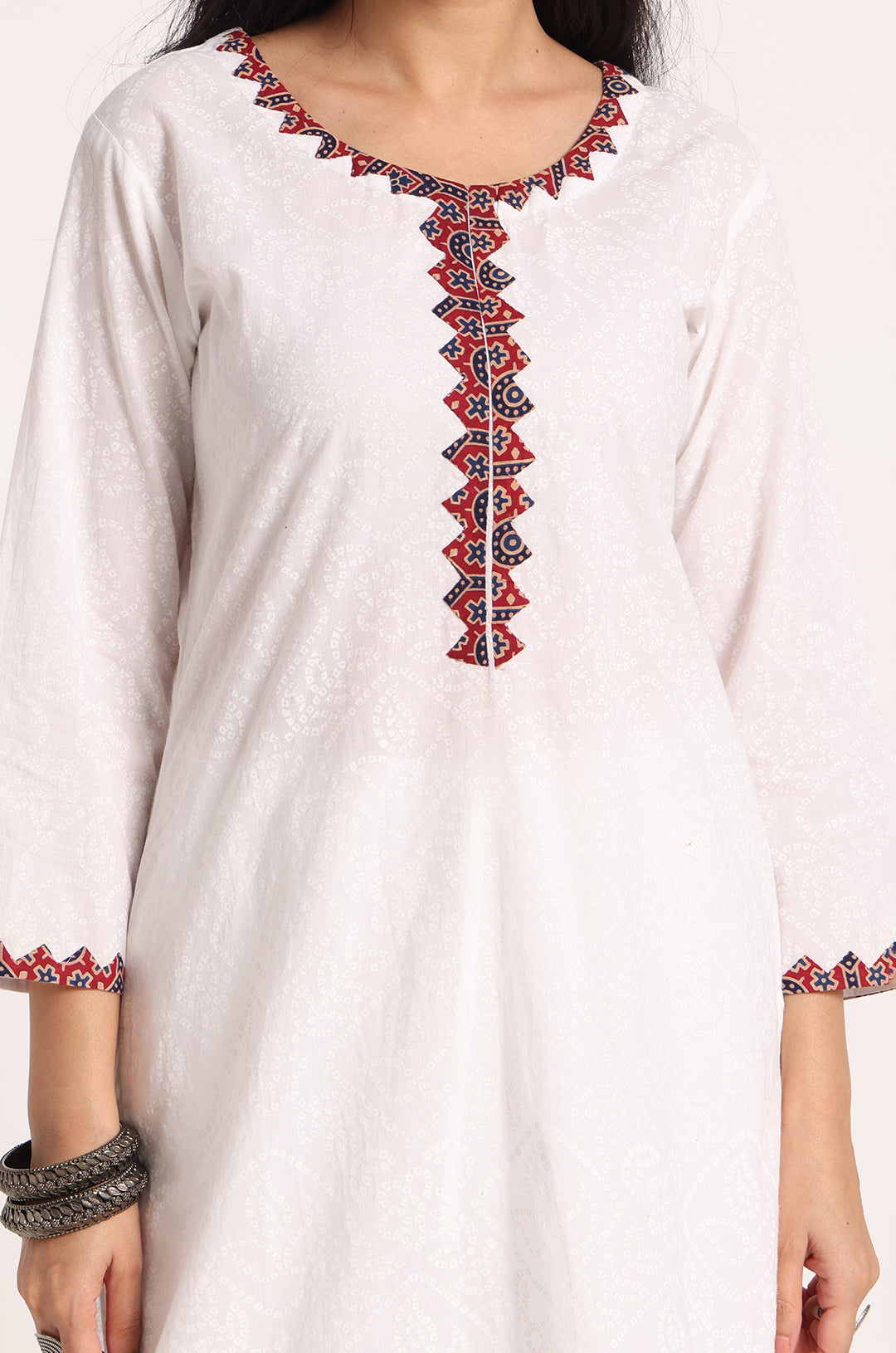 Wow Patch Kurta Pant- Set Of 2