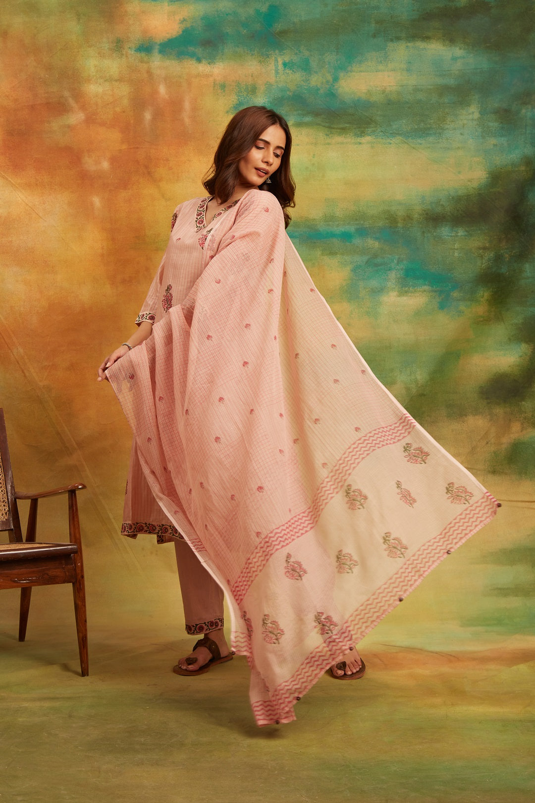 Neutral-V Kurta Set Set of 4