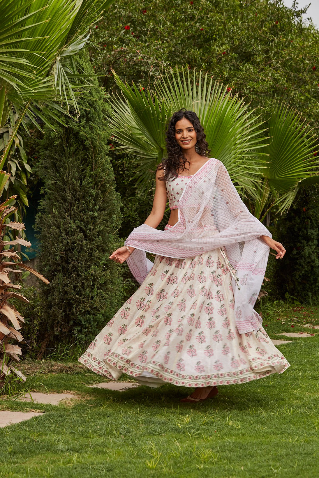 Modish Lehanga Set Set  of 3