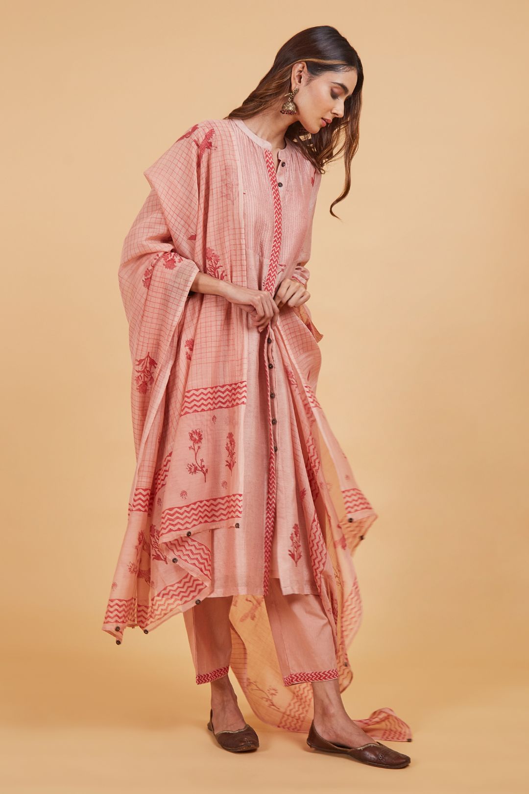 Red Bird Yoke Kurta Set